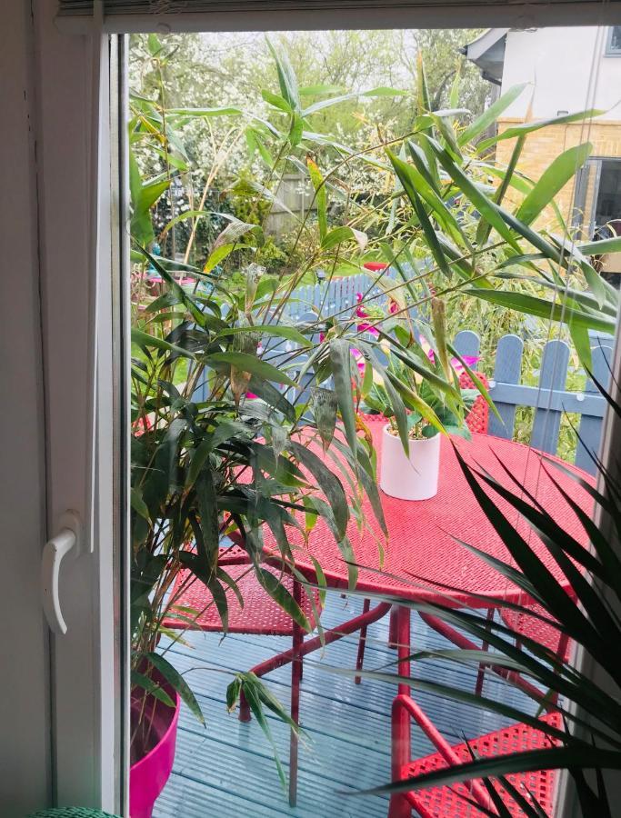Ibiza Casa Hotel Whitstable Bagian luar foto